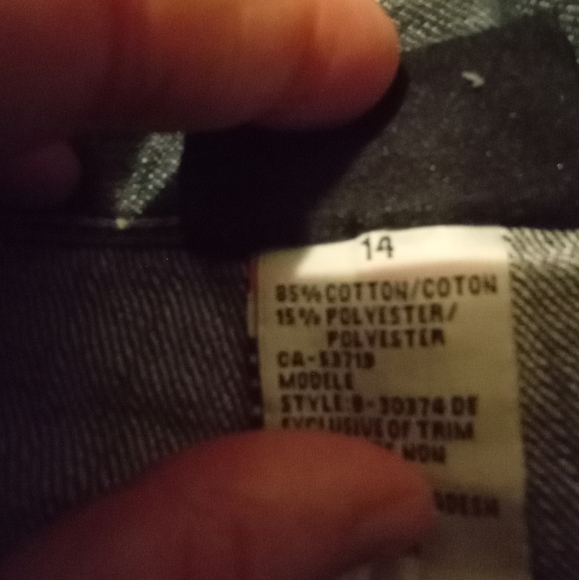 * 5 for 25 $ * Beautiful new jeans 👖 not worn - Picture 4 of 4